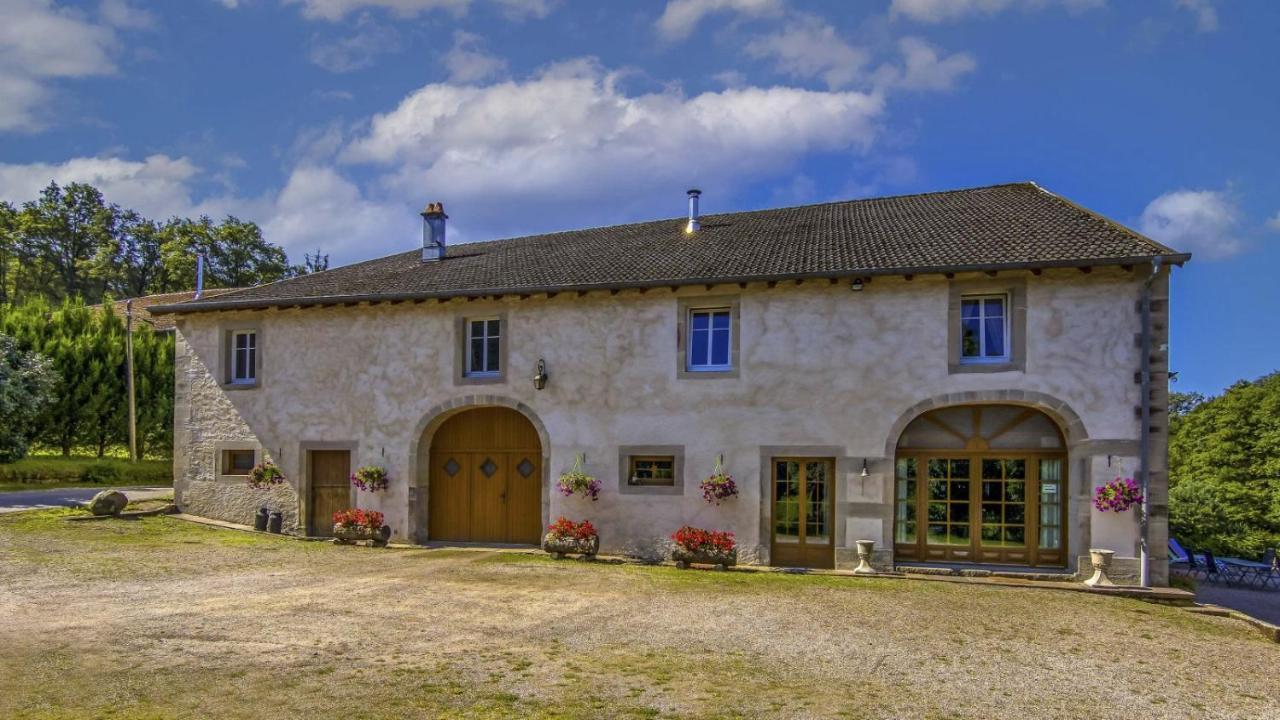 Chambres D'Hotes "La Landre" Le Clerjus エクステリア 写真