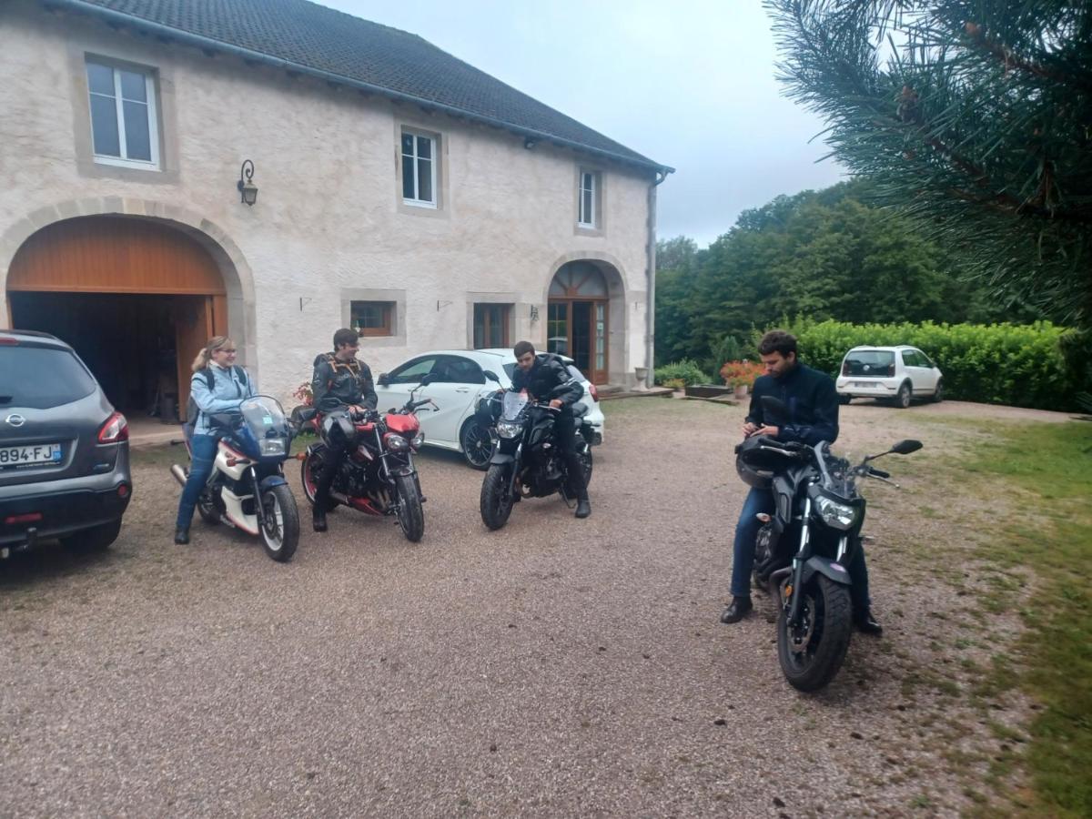 Chambres D'Hotes "La Landre" Le Clerjus エクステリア 写真