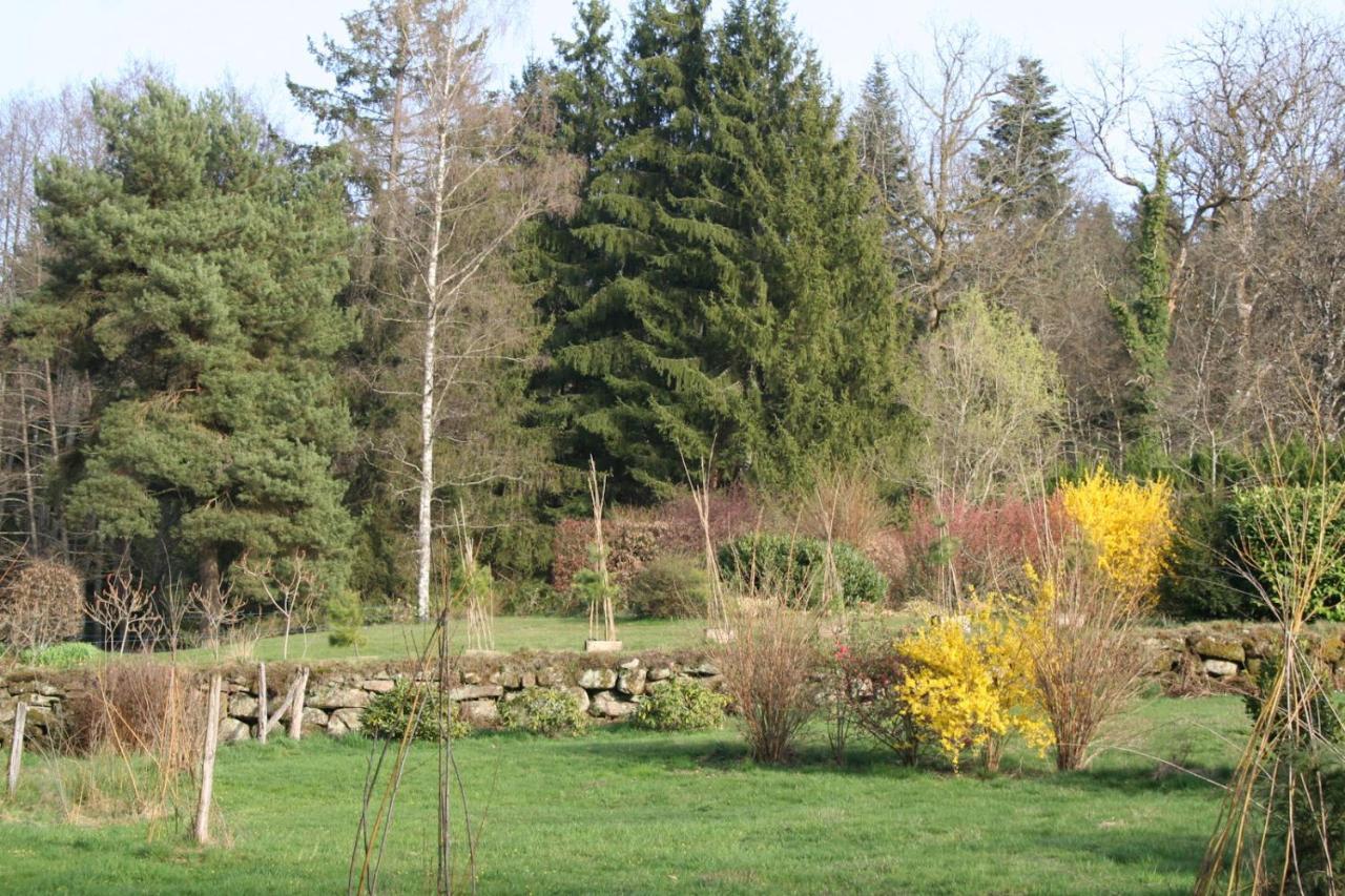 Chambres D'Hotes "La Landre" Le Clerjus エクステリア 写真